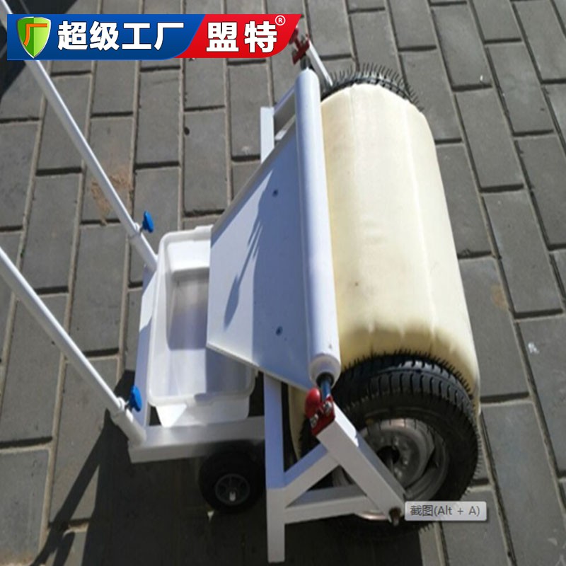 體育場(chǎng)地吸水車
