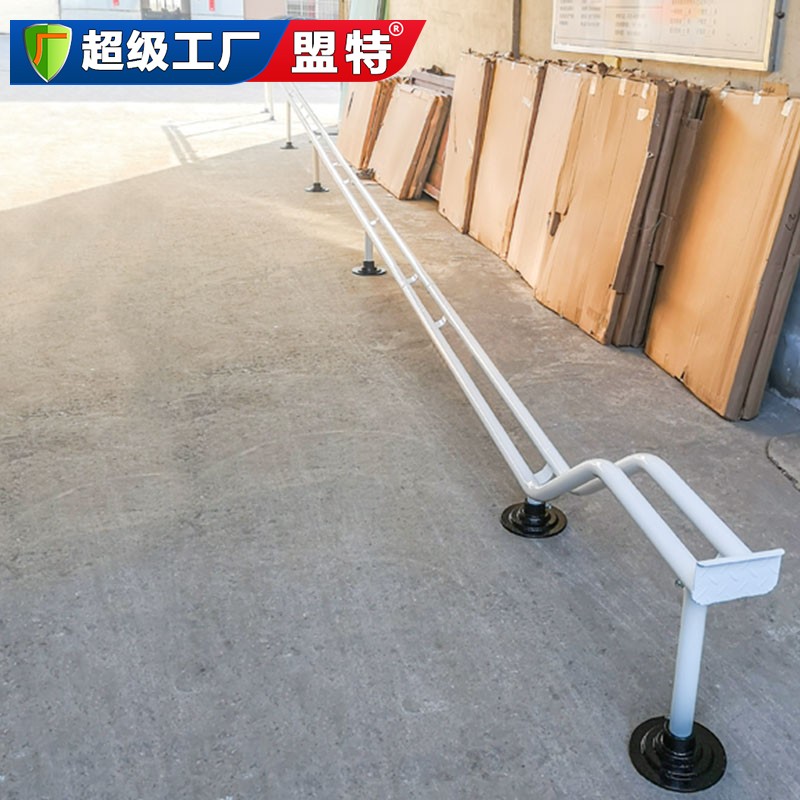 鉛球回送軌道